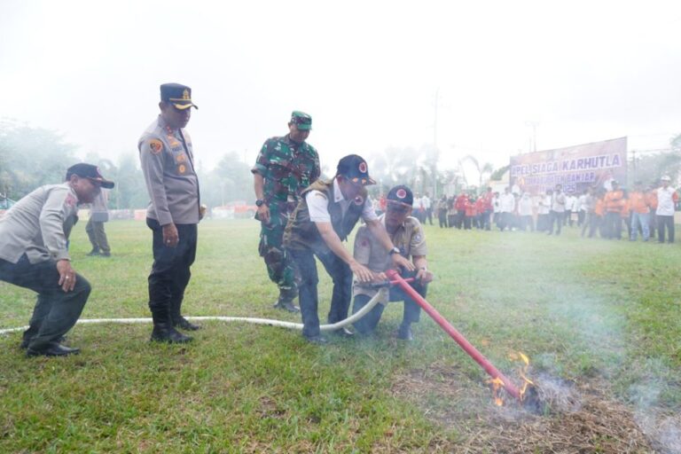 Antisipasi Karhutla, Pemkab Banjar Gelar Apel Siaga dan Libatkan 300 Personel Gabungan
