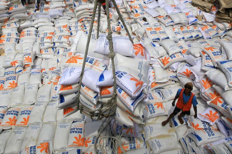 Bulog Bakal Investasi Ratusan Triliun Rupiah untuk Beras