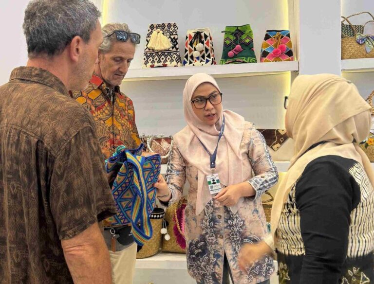 Dari Kain Sasirangan hingga Olahan Lokal, Banjarbaru Buktikan Produk Daerah Bisa Mendunia