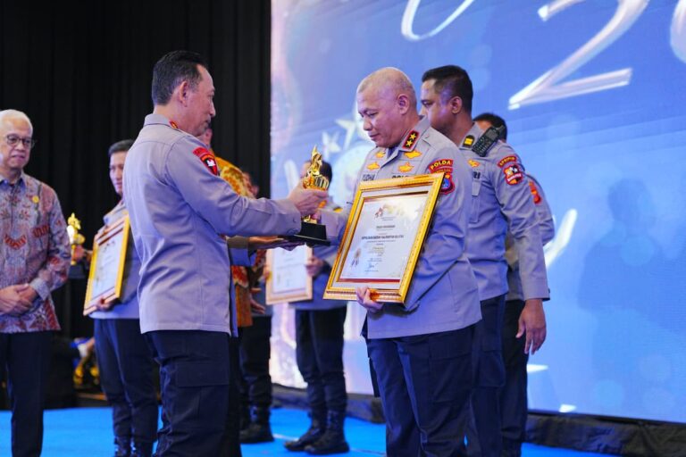 Polda Kalsel Raih Kompolnas Awards 2025 Sebagai Polda Kelompok B Terbaik