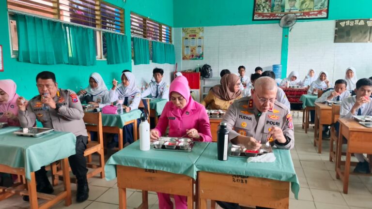 Polda Kalsel Pastikan Kualitas Makanan Bergizi Aman Lewat Uji Lab Berkala