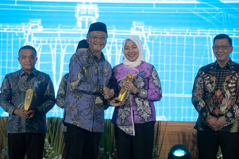 Kabupaten Banjar Raih Peringkat 1 Nasional Sutami Awards 2025, Kinerja Jasa Konstruksi Diakui Terbaik