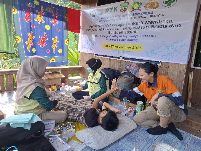 PTK Gelar Pelayanan Kesehatan dan Bakti Sosial di Wilayah Terdalam Pegunungan Meratus