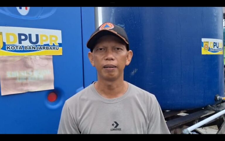 Banjir Belum Surut, Warga Banjarbaru Bertahan dengan Fasilitas Darurat