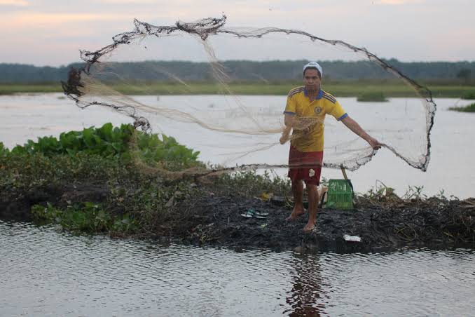 Ketika Jaring Nelayan Tak Lagi Membawa Harapan di Sungai Martapura
