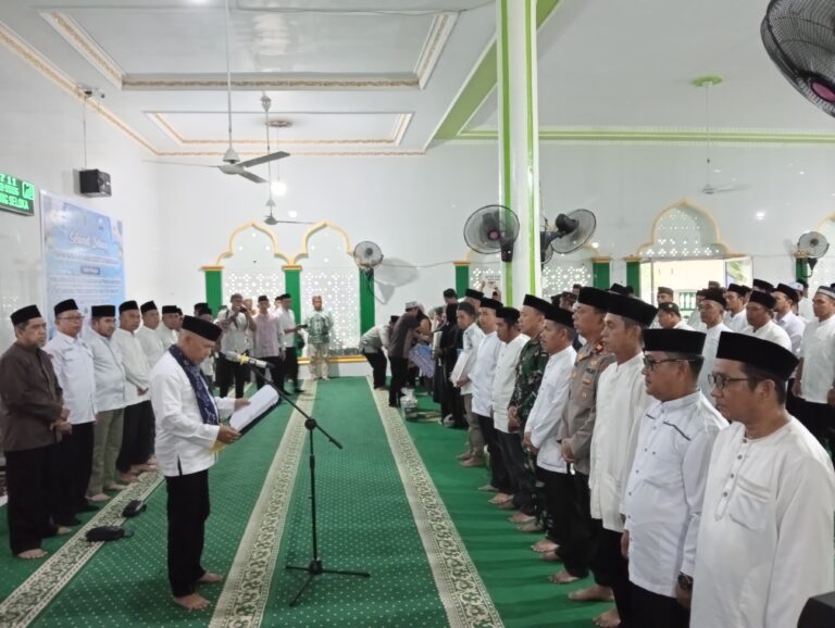 Bupati Rusli Resmi Kukuhkan Panitia MTQ Nasional ke-56 Tingkat Kabupaten Kotabaru