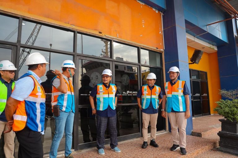 Arus Mudik Diprediksi Membludak, Bos Pelindo Cek Langsung Kesiapan Terminal Penumpang Banjarmasin