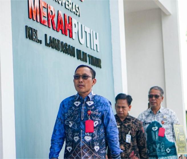 Dongkrak Ekonomi , Sekda Banjarbaru Ajak Warga Serbu Bazar Ramadan