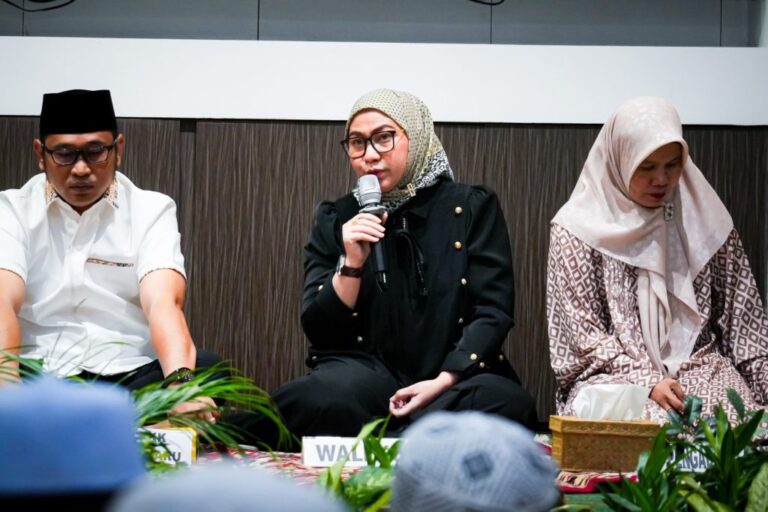 “Jangan Takut Bermimpi!” Pesan Menyentuh Wali Kota Banjarbaru untuk Anak Yatim