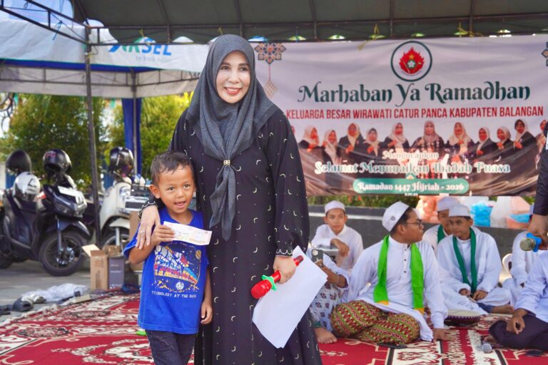 Pasar Ramadan Balangan Dibikin Makin Hidup! Wirawati 45 Bagi Voucher Belanja