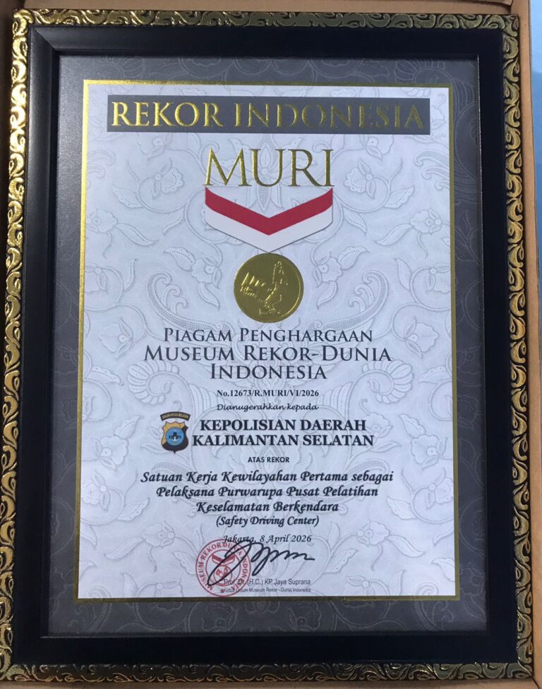 Kapolda Kalsel Terima Rekor MURI untuk Safety Driving Center