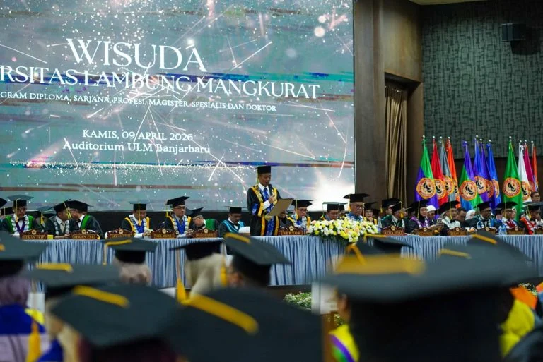 ULM Luluskan 1.258 Mahasiswa! Kapolda Kalsel Raih Gelar Doktor, Ini Pesan Rektor