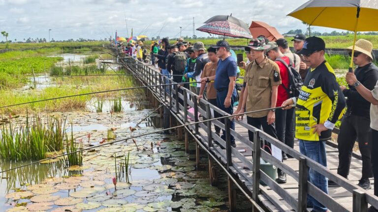 Semarak Harjad HSU ke-74, Ratusan Peserta Serbu Lomba Mancing, Pejabat Ikut Adu Strike