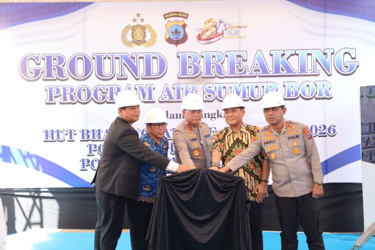 Hari Bhayangkara ke-80, Polda Kalsel Bangun 11 Sumur Bor dan Bedah 500 Rumah
