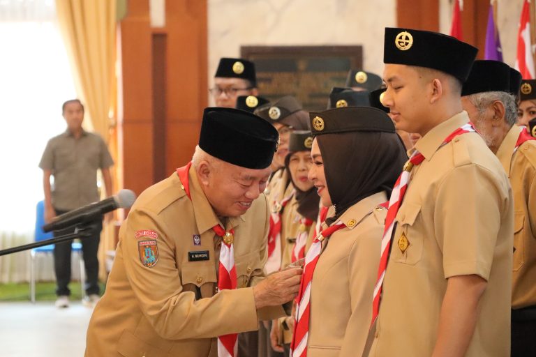 Pelantikan Pengurus Baru Pramuka Kalsel, Budi Waseso Titip Pesan Penting Jelang Hari Pramuka dan Jamnas 2026