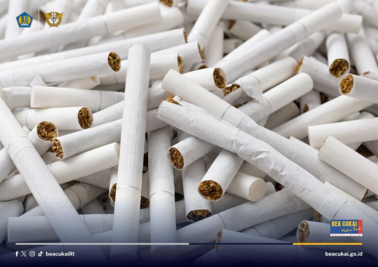 Sekam Padi Jadi Kamuflase, Bea Cukai Malang Gagalkan Penyelundupan Lebih dari 1 Juta Batang Rokok Ilegal