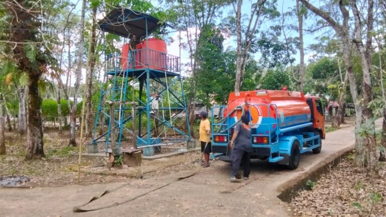 Krisis Air Bersih Mulai Melanda, BPBD Banjar Bergerak Cepat Bantu Warga Pingaran Ulu