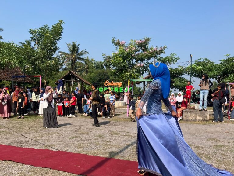 Pasar Jadul Mororejo Resmi Beroperasi, Warga Sleman Nostalgia Sambil Dongkrak Ekonomi Lokal