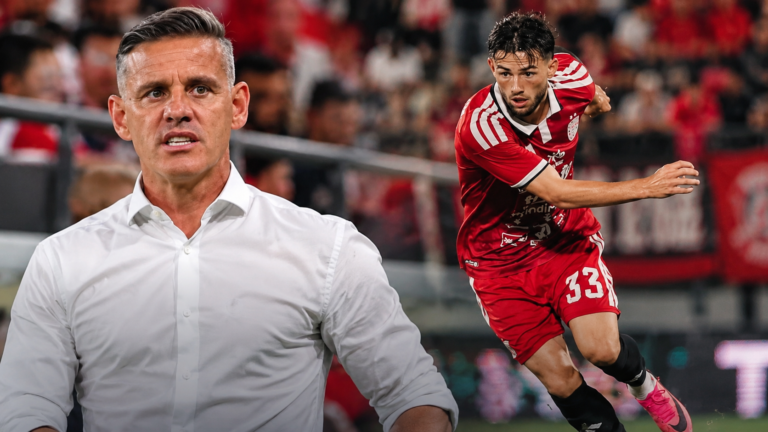 Jay Herdman Cetak Assist untuk Bali United, John Herdman Datang Langsung Menonton!